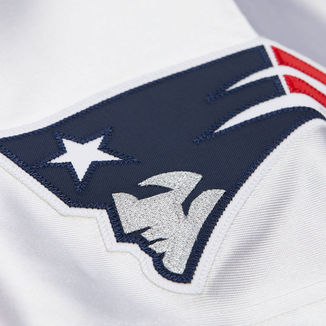 Tom Brady New England Patriots 2000 Authentic Jersey - White