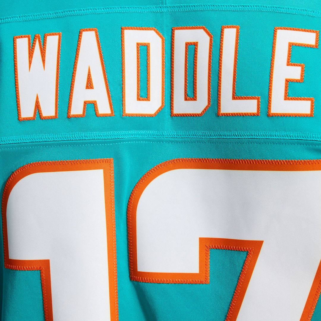 Jaylen Waddle Miami Dolphins Team Vapor F.U.S.E. Stitched Limited Jersey - Aqua