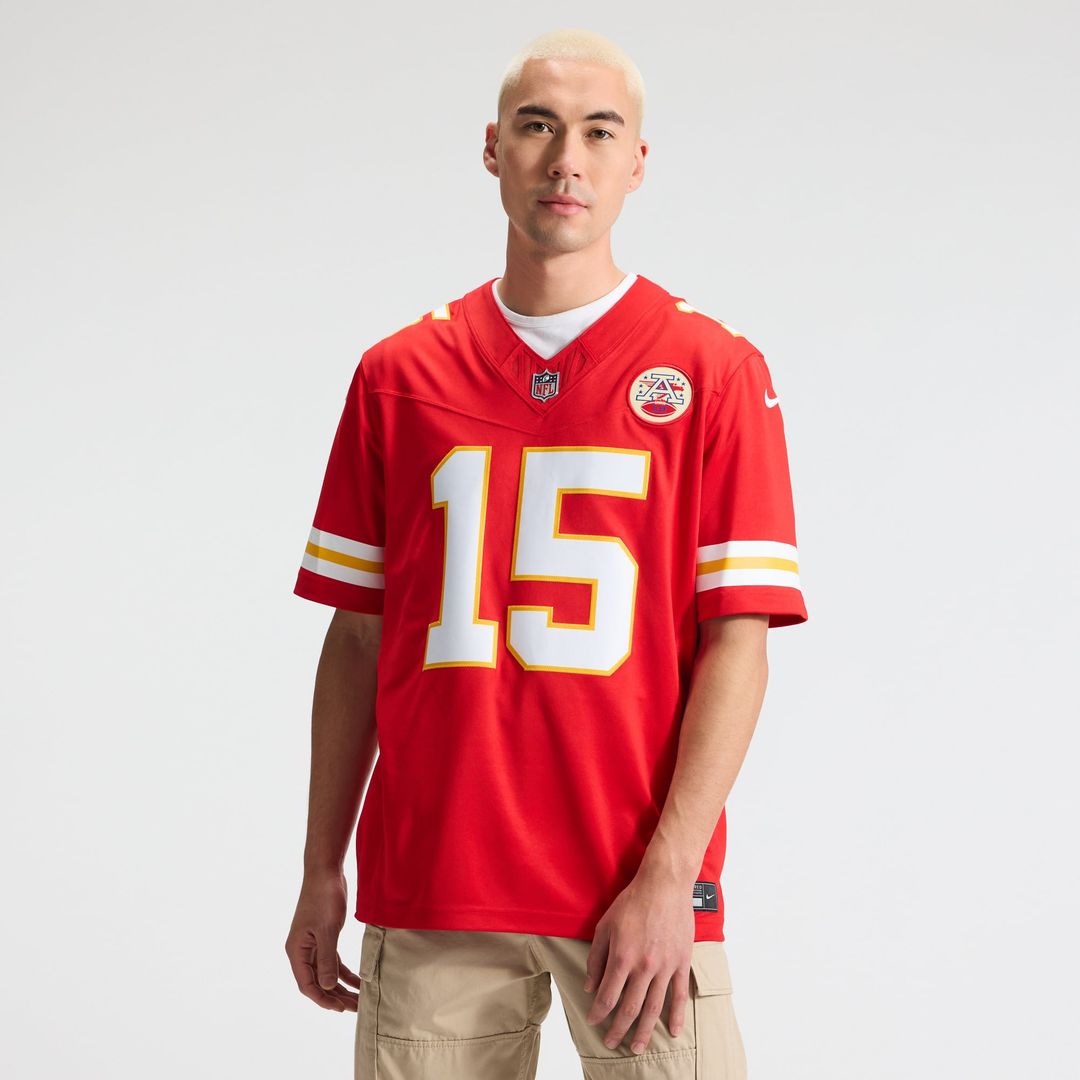 Patrick Mahomes Kansas City Chiefs Team Vapor F.U.S.E. Stitched Limited Jersey - Red