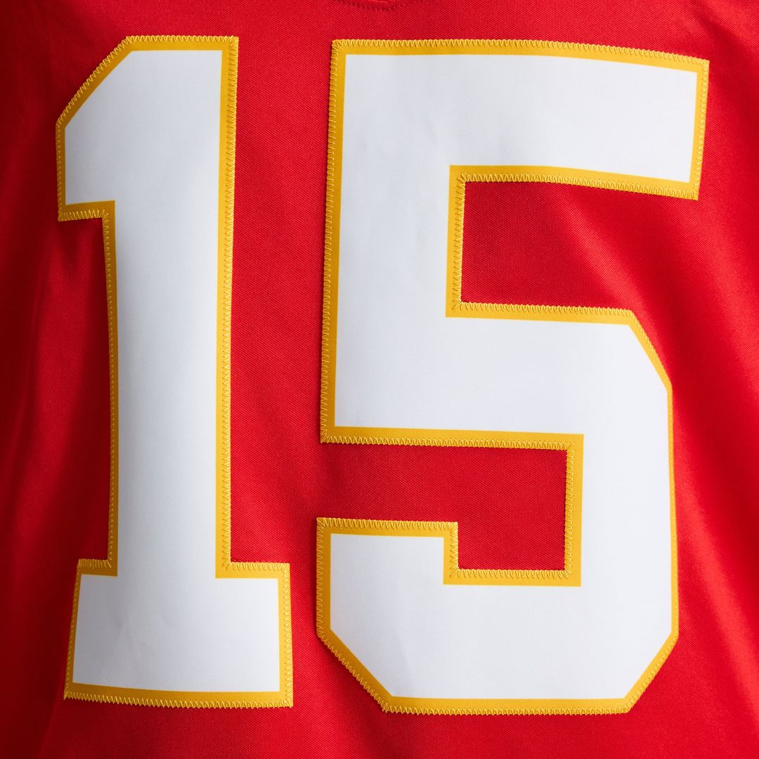Patrick Mahomes Kansas City Chiefs Team Vapor F.U.S.E. Stitched Limited Jersey - Red